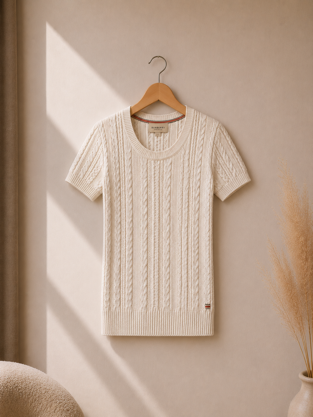 Ref A17: Pull Burberry maille torsadée écrue – Taille XS