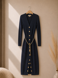 Ref A03: Robe Michael Kors bleu marine à boutons dorés XS