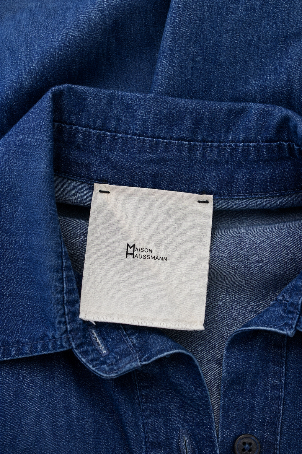 A05 – Robe chemise Maison Hausmann en denim bleu – Taille S – Seconde main