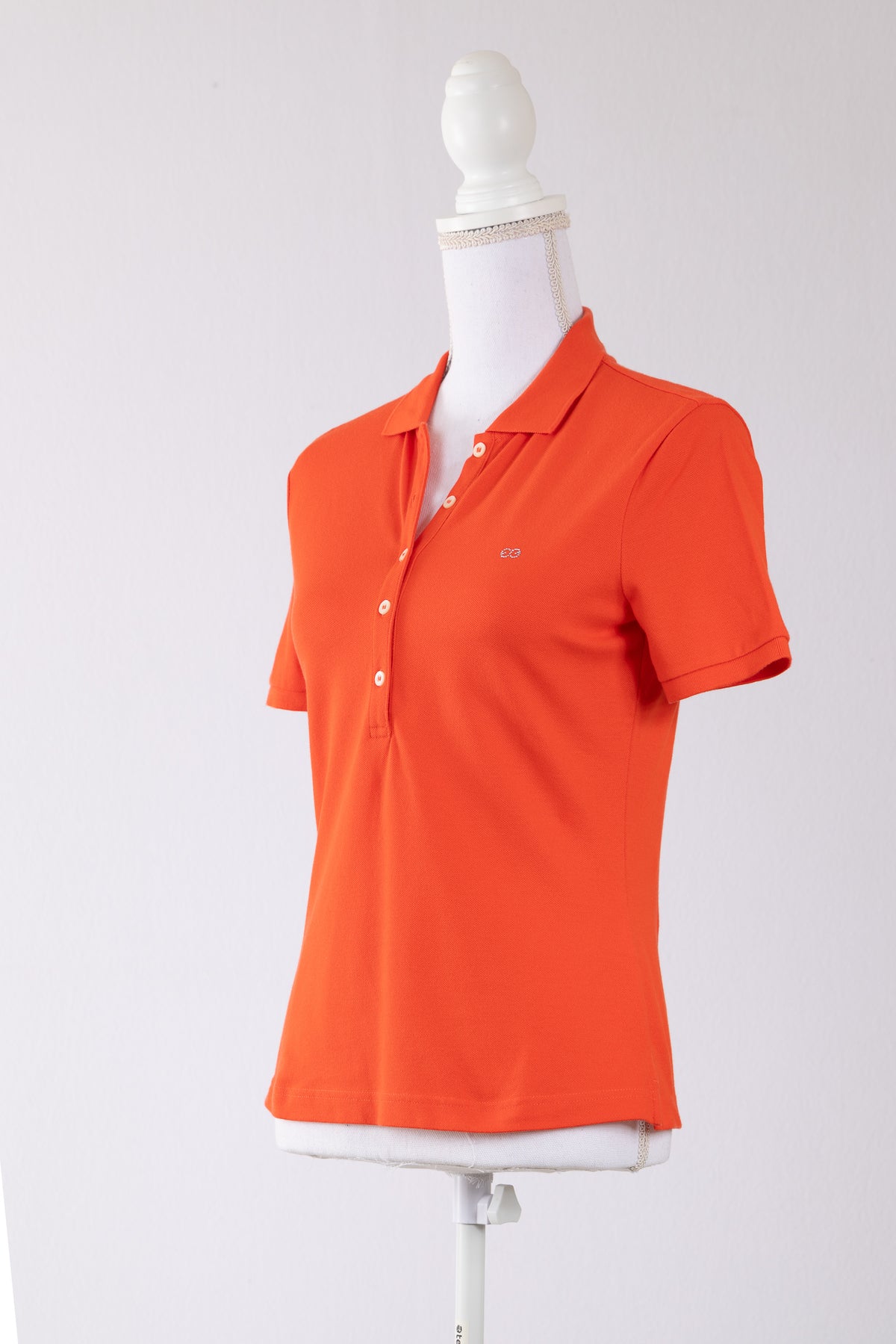 A32 – Polo Escada Sport orange coupe ajustée – Taille XS – Seconde main  DESCRIPTION