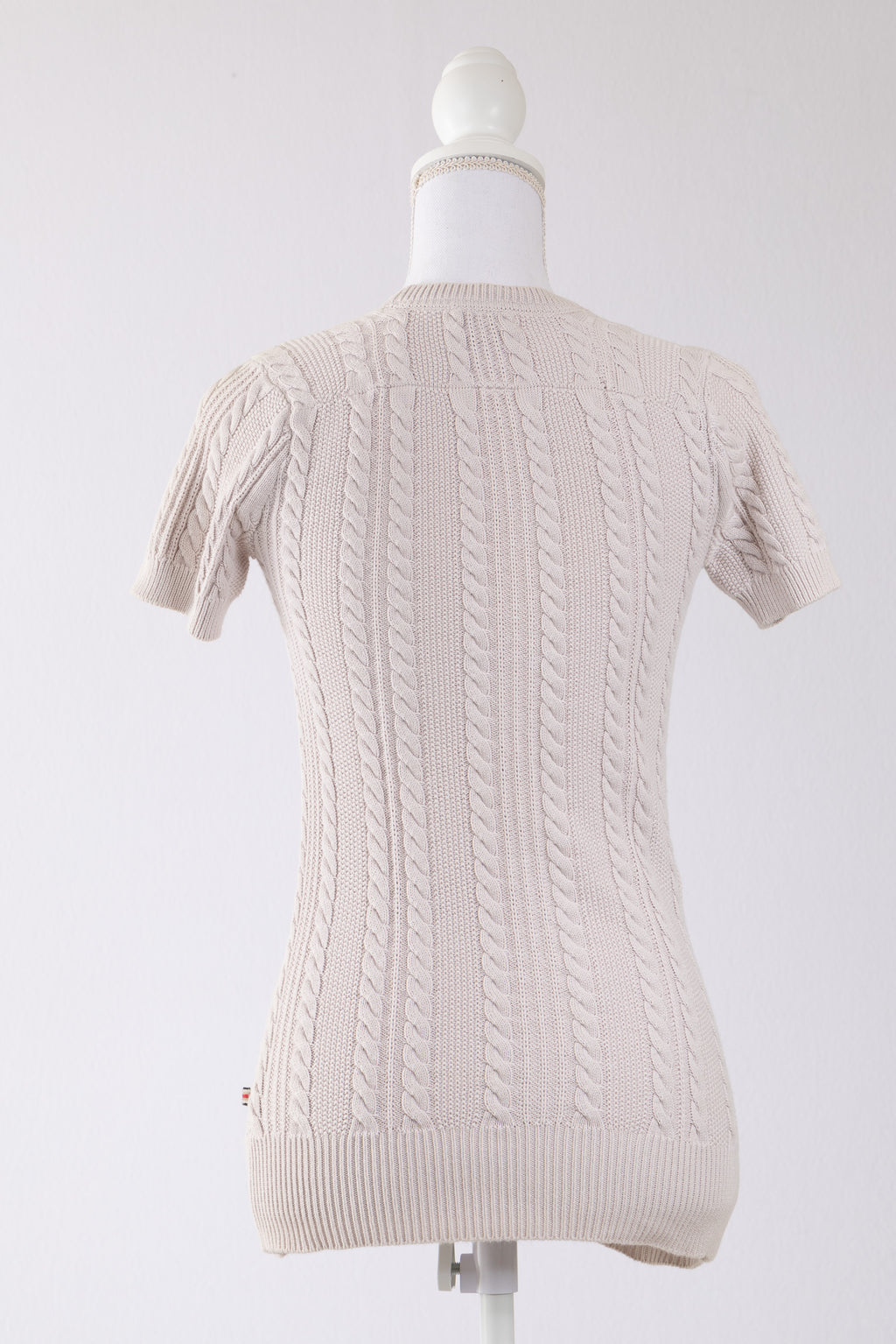 A17 – Pull Burberry écru en maille torsadée – Taille XS – Seconde main